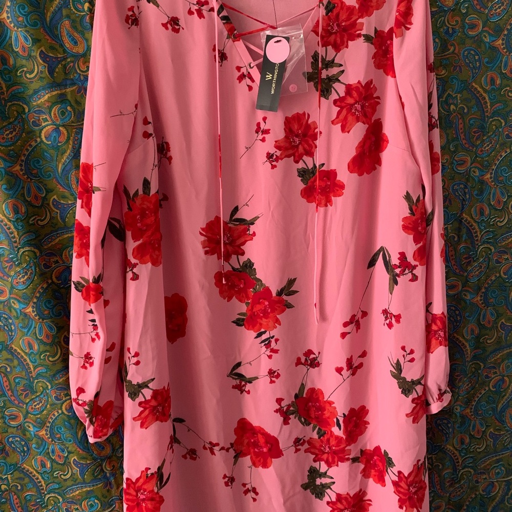 Women dress beautiful colors